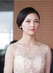merdeka99 qq Pada Mei 2013, dia menikah lagi dengan art director Takayuki Koizumi